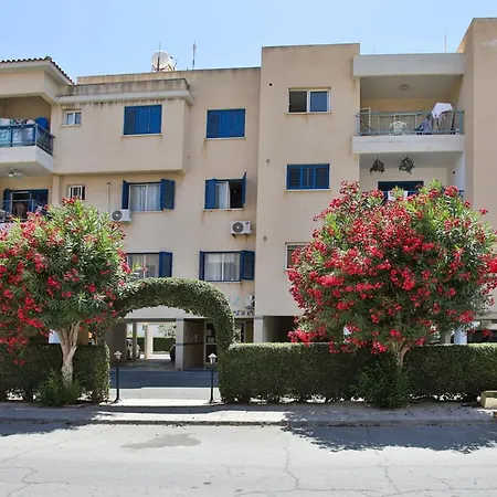 아파트 Mycyprusstay - Jo's Lovely 2 Bedroom Modern *