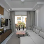 Mycyprusstay - Jo's Lovely 2 Bedroom Modern شقة *