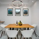 شقة Mycyprusstay - Jo's Lovely 2 Bedroom Modern *