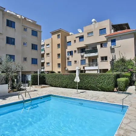 Joanne's Lovely 2 Bedroom Apt. Διαμέρισμα *